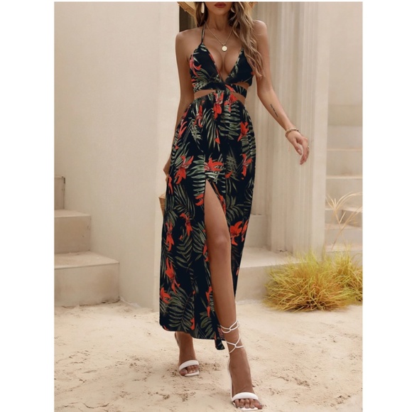 Black Boho Tropical Print Backless Maxi Dress V-Neck Floral Flared Red Green - Picture 3 of 10